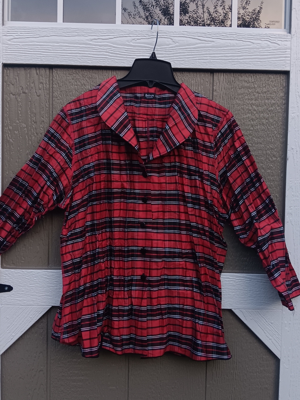 Beluva San Francisco Crinkled Pleated Red, Black, White Button-Up Plaid Shirt XL